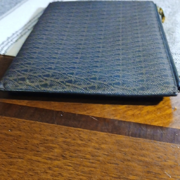 Authentic Yves Saint Laurent Black Designer Clutch Bag - Picture 8 of 14